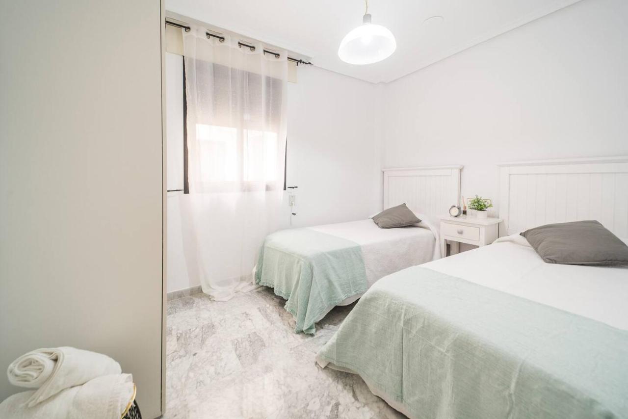 Expoholidays - Plaza Santa Rita Almeria Ngoại thất bức ảnh